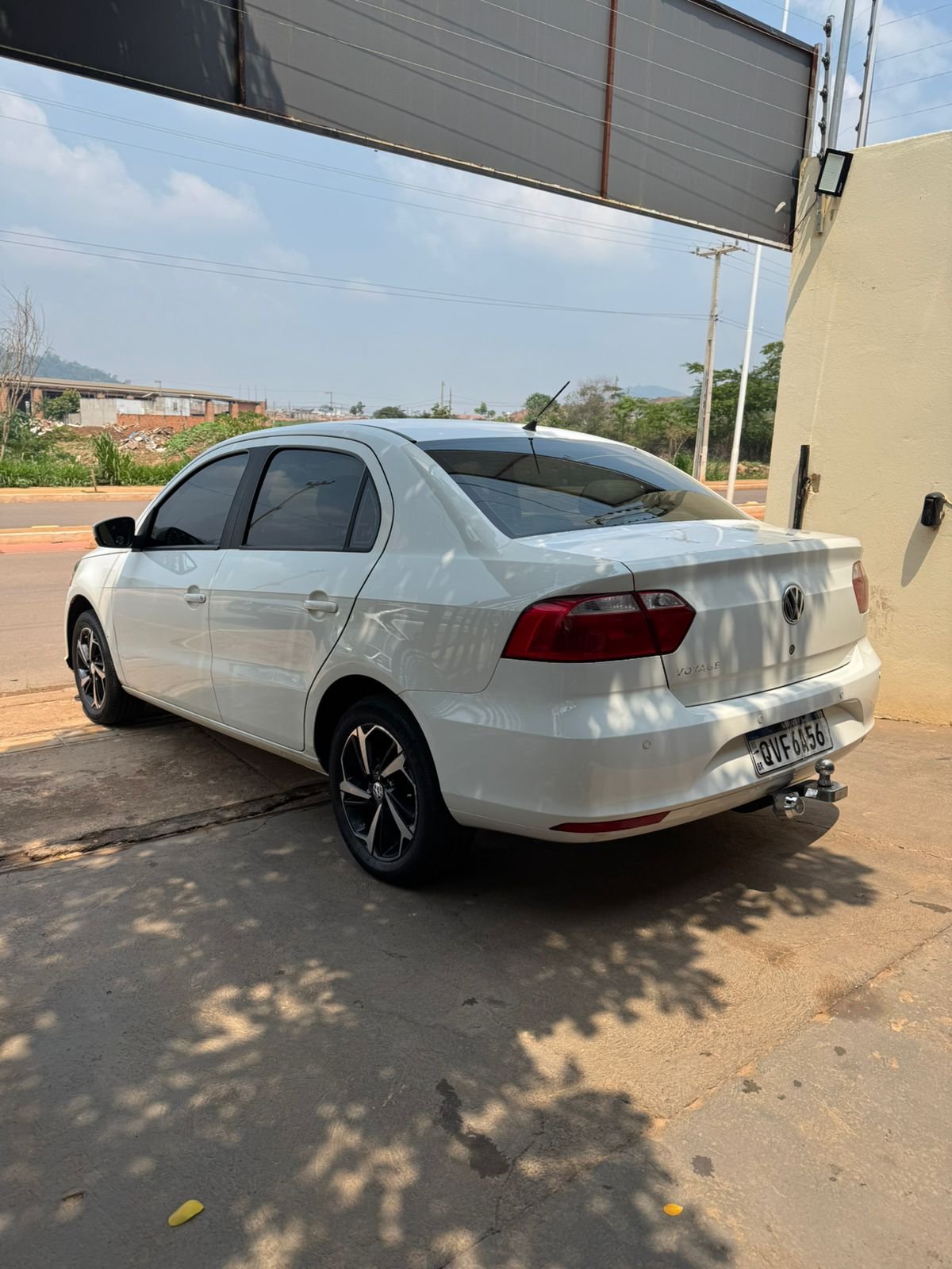 VW - VolksWagen Voyage 1.6 MSI Flex
